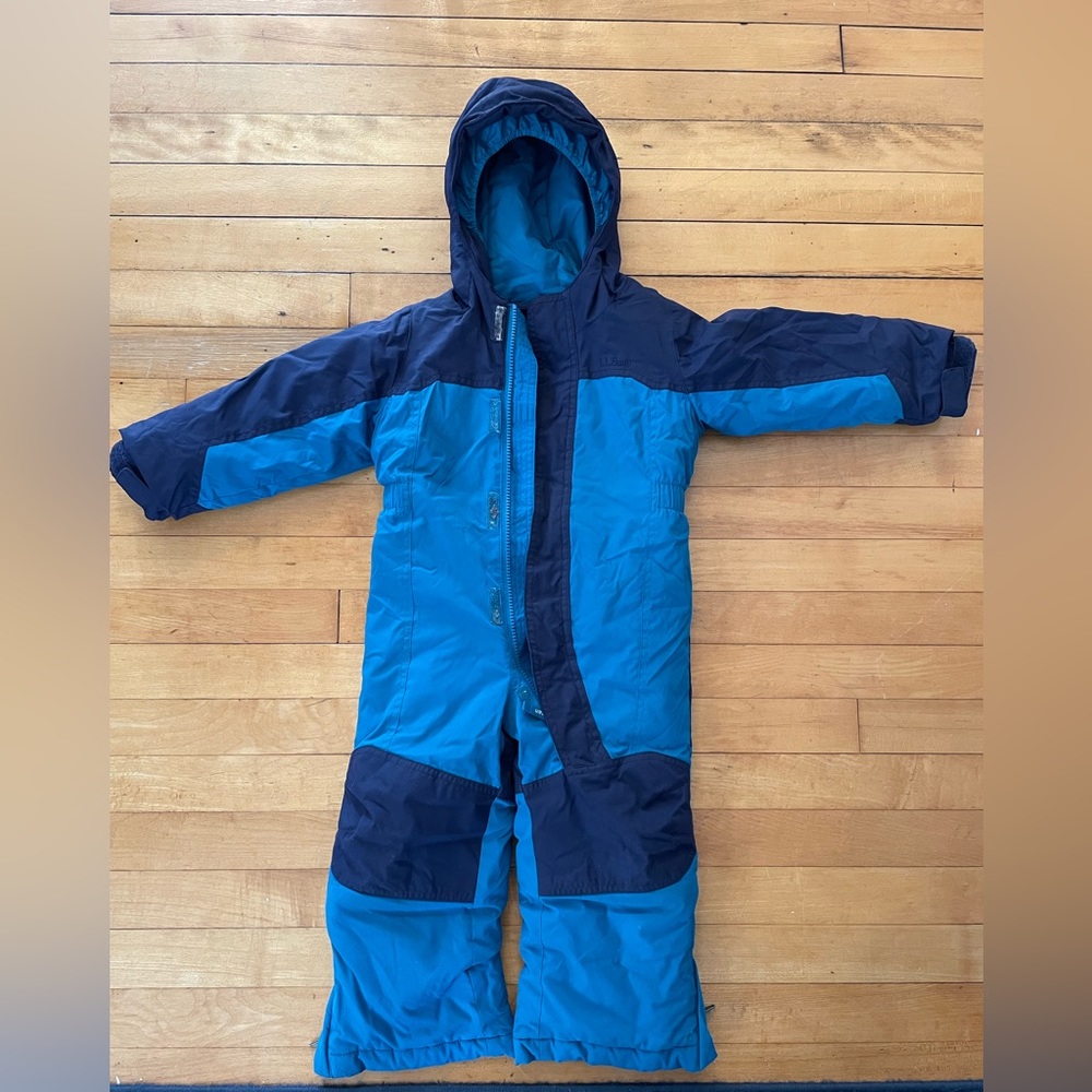 L.L.Bean Snowsuit size 3T